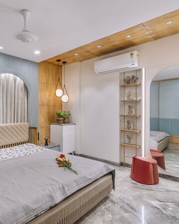 Living Room in 4 BHK Apartment at Andheri West – for Rent