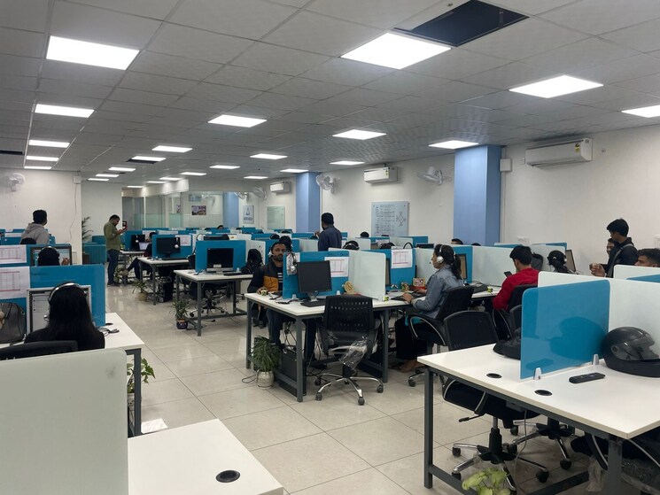 Team Area, sector 2 Commercial Office Space 3500 Sq.Ft. In Sector 2 Noida 9016170