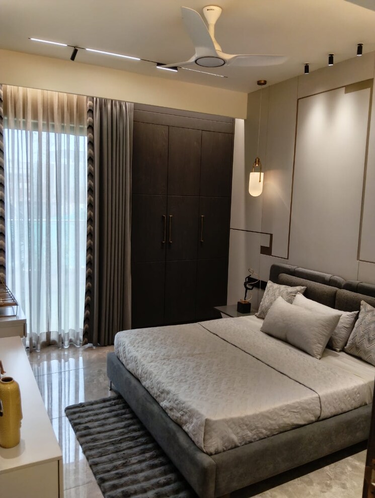 Bedroom, sawasdee-heights 3.5 Bedroom 2271 Sq.Ft. Apartment In Lawrence Road Delhi 9016166