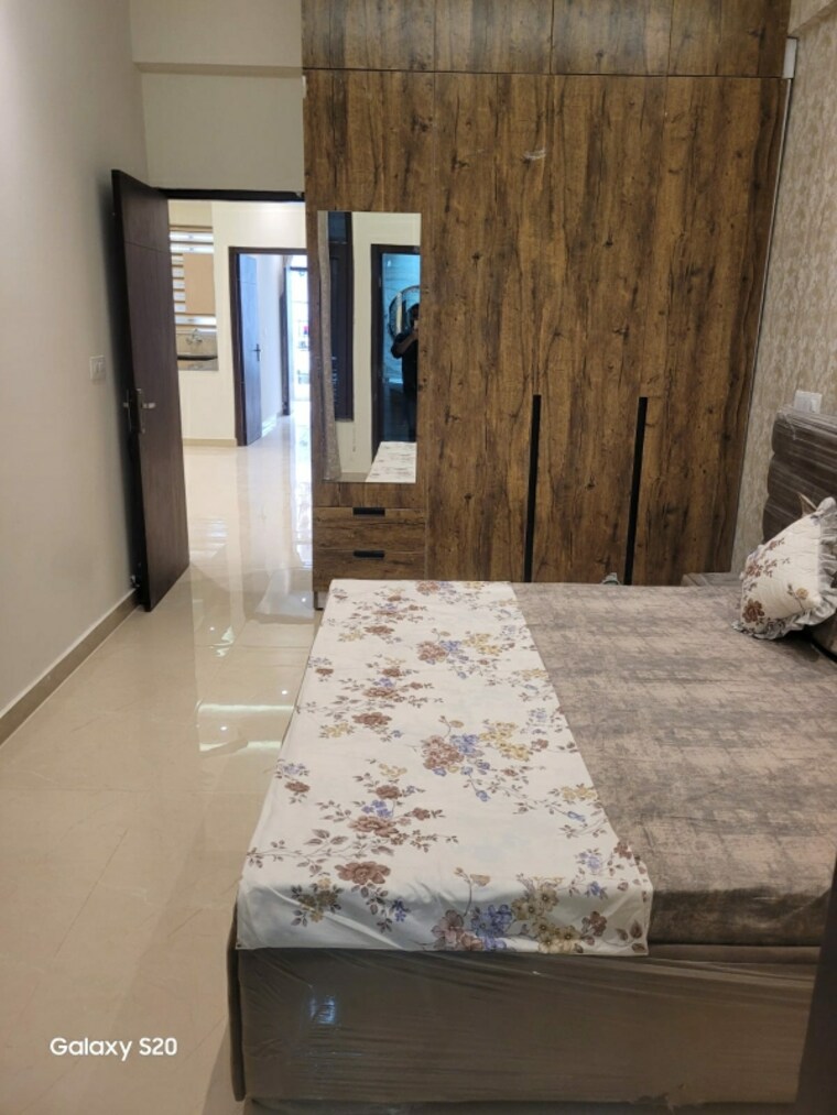 Room, ambala highway 3 Bedroom 130 Sq.Yd. Builder Floor In Ambala Highway Zirakpur 9016198