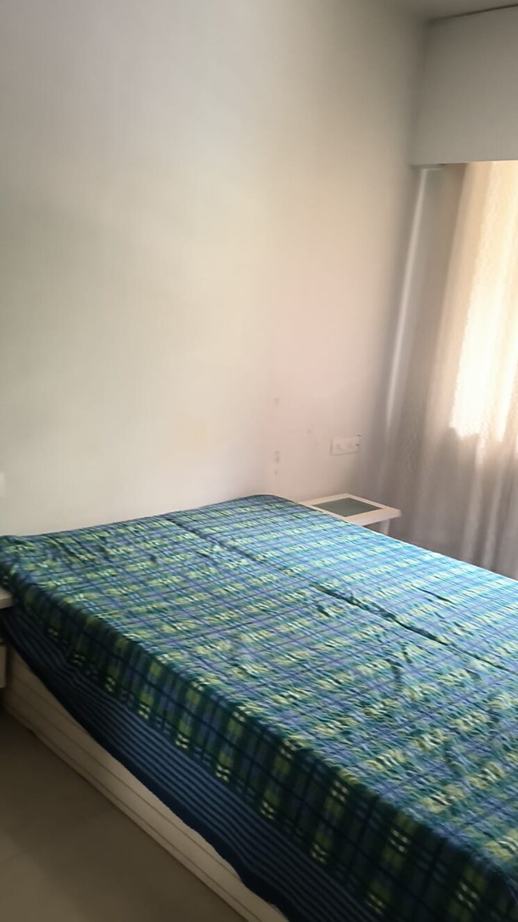 Bedroom, k-raheja-palm-court 2 Bedroom 830 Sq.Ft. Apartment In Malad West Mumbai 9016222