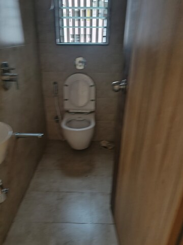Bathroom in 1 BHK Apartment at Shah Touchwood, Vile Parle East – for Rent