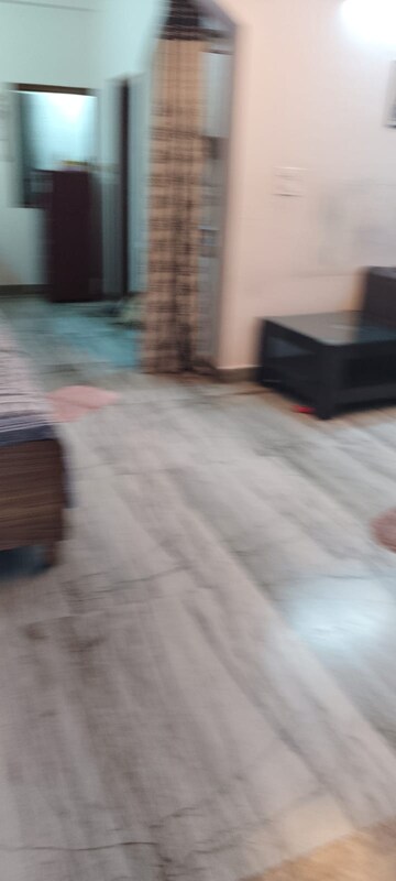 Room in 4 BHK Independent House at Vaishali Sector 5 – for Sale
