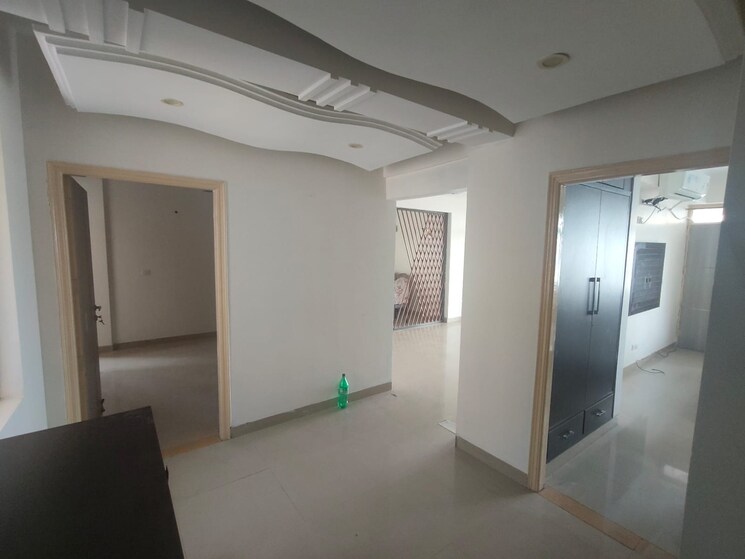 Room, new-shivalik-society 4 Bedroom 2200 Sq.Ft. Apartment In Sector 51 Gurgaon 9016321
