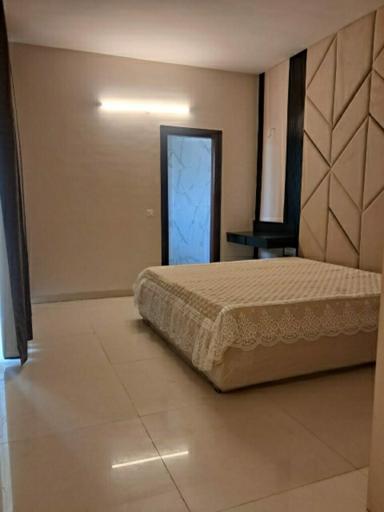 Bedroom, ambala highway 3 Bedroom 130 Sq.Yd. Builder Floor In Ambala Highway Zirakpur 9016276