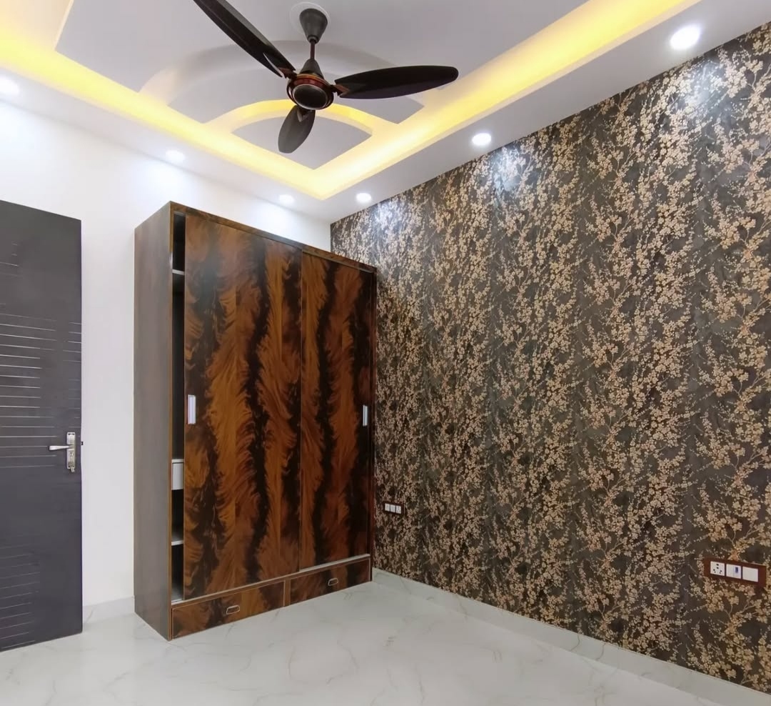 3 BHK Independent House For Rent in BPTP Amstoria