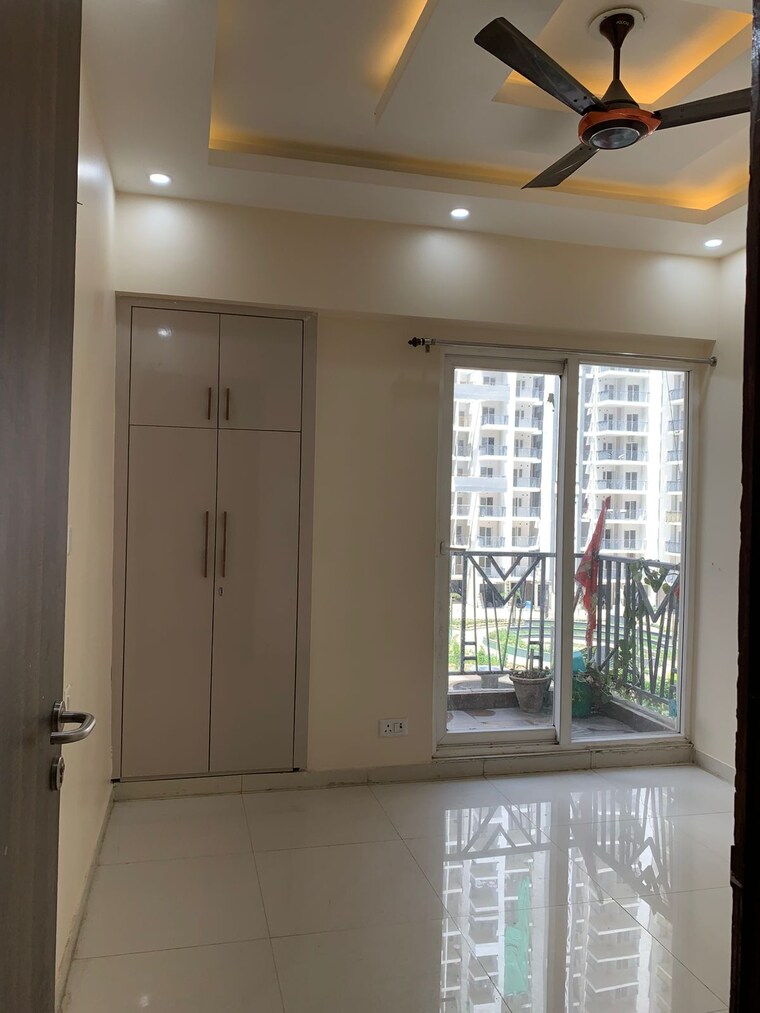 Room, prateek-grand-city 2 Bedroom 970 Sq.Ft. Apartment In Siddharth Vihar Ghaziabad 9016281