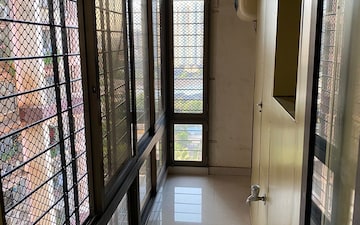 2 BHK Apartment For Rent in Lokhandwala Whispering Palms, Kandivali East
