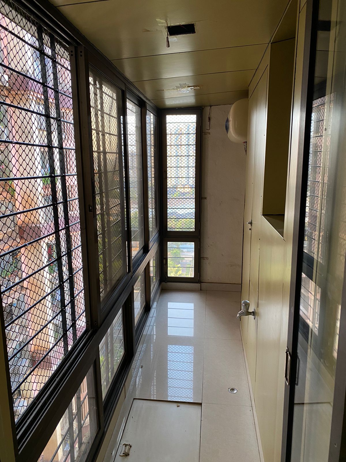 2 BHK Apartment For Rent in Lokhandwala Whispering Palms