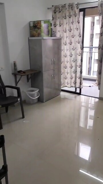 Room in  Pg at Mumbai Pune Expressway – for Rent