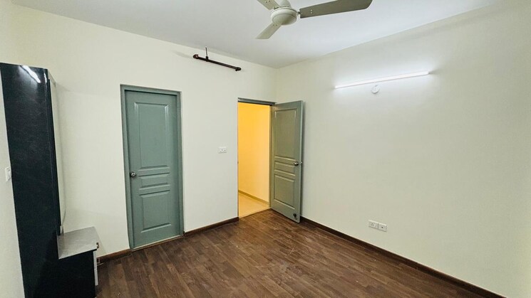 Room, logix-blossom-county 3 Bedroom 1350 Sq.Ft. Apartment In Sector 137 Noida 9016338