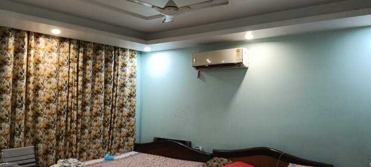 Bedroom, suncity-township-gurgaon 4 Bedroom 370 Sq.Yd. Builder Floor In Sector 54 Gurgaon 8897131