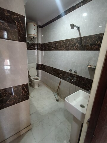 Bathroom in 2 BHK Builder Floor at Govindpuri – for Rent