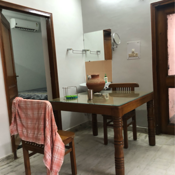 Kitchen in 2.5 BHK Villa at Sector 21 – for Rent