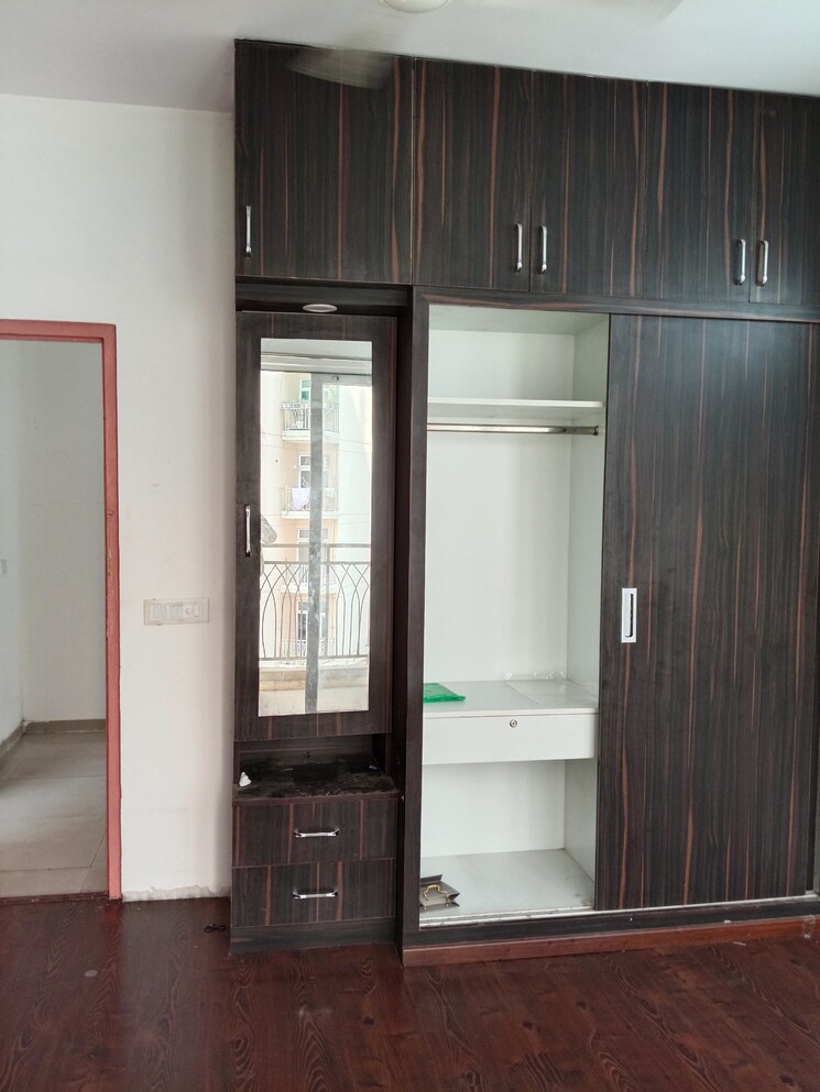 Room, mahagun-mywoods 2.5 Bedroom 1110 Sq.Ft. Apartment In Sector 16c Greater Noida Greater Noida 9016423