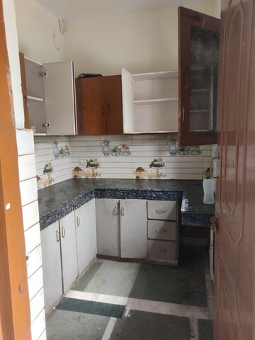 Kitchen in 2 BHK Independent House at Sector 41 – for Rent