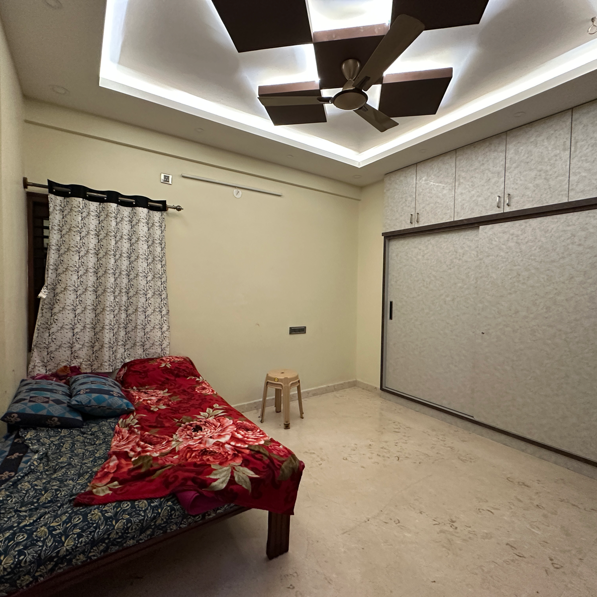 3 BHK + Pooja Room Builder Floor For Rent in Kadirenahalli