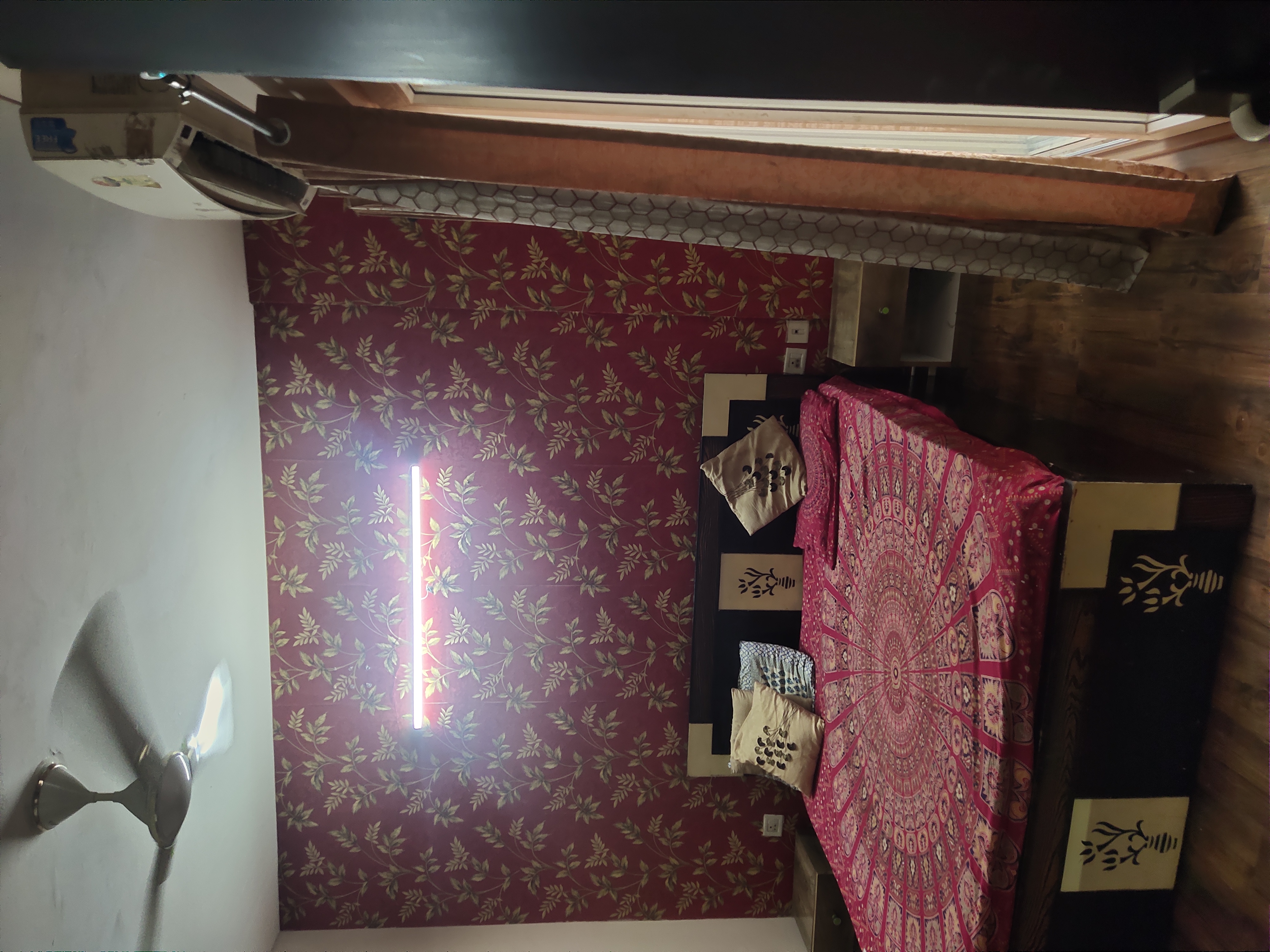 2.5 BHK + Study Room Apartment For Rent in Ajnara Daffodil