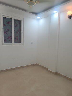 Room in 2 BHK Builder Floor at Govindpuri – for Sale