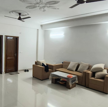 Living Room in 2.5 BHK Villa at Sector 21 – for Rent