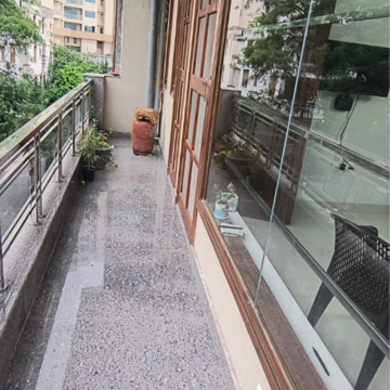 Balcony in 2.5 BHK Villa at Sector 21 – for Rent