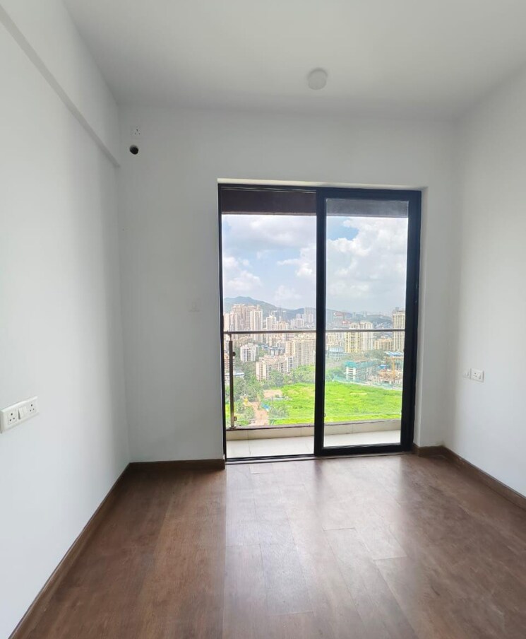 Room, risland-the-icon 2 Bedroom 670 Sq.Ft. Apartment In Dhokali Thane 9016452