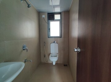 Bathroom in 2 BHK Apartment at Runwal Eirene, Balkum Pada – for Sale