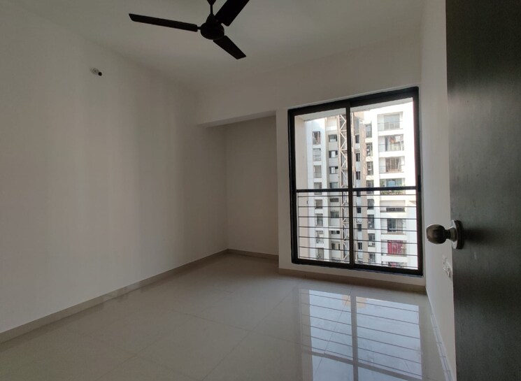 Room, runwal-eirene 2 Bedroom 568 Sq.Ft. Apartment In Balkum Pada Thane 9016479