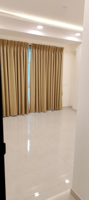 Bedroom in 2 BHK Apartment at Relliance Lashkaria Solitaire, Andheri West – for Sale