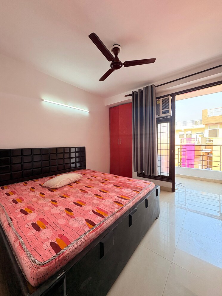 Master Bedroom, west end colony 1 Bedroom 500 Sq.Ft. Apartment In West End Colony Delhi 9016521