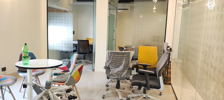 Team Area, sector 16 Commercial Office Space 2000 Sq.Ft. In Sector 16 Noida 9016531