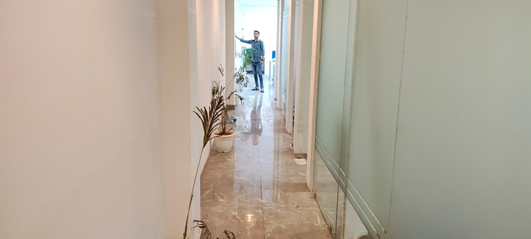 undefined, sector 16 Commercial Office Space 2000 Sq.Ft. In Sector 16 Noida 9016531