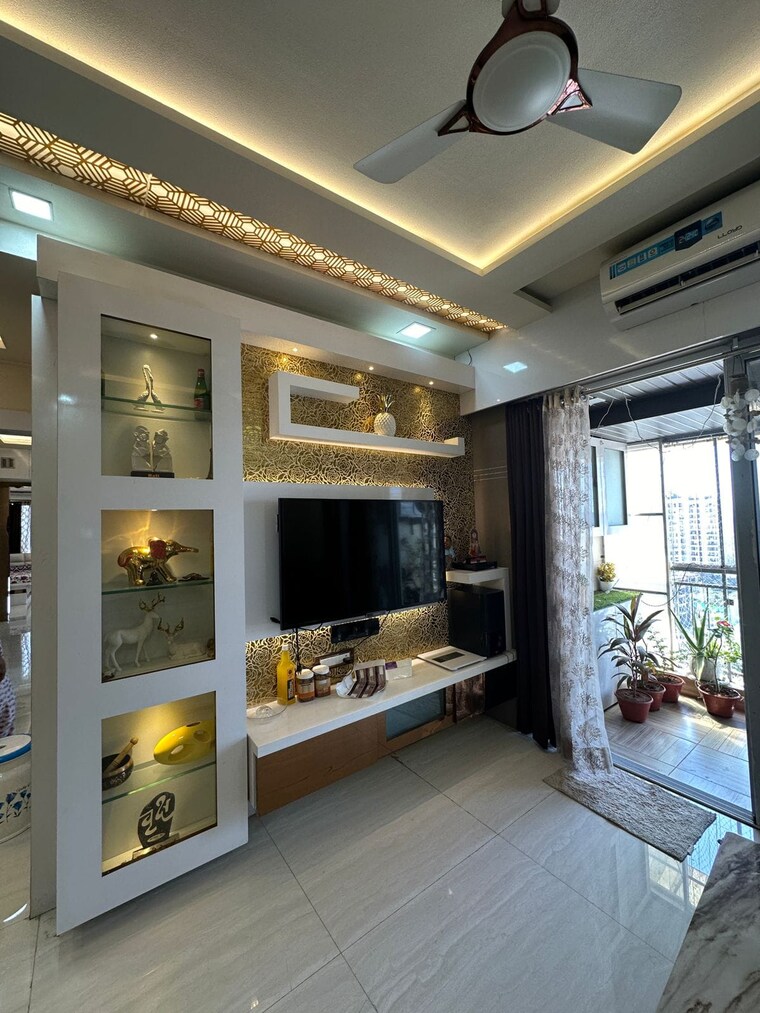 Living Room, triveni-majesta 3 Bedroom 804 Sq.Ft. Apartment In Kalyan West Thane 9016568