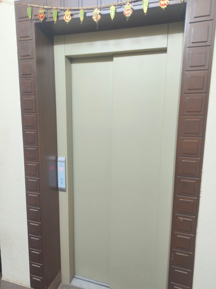 undefined, safdarjung enclave 4 Bedroom 300 Sq.Yd. Builder Floor In Safdarjung Enclave Delhi 9016563