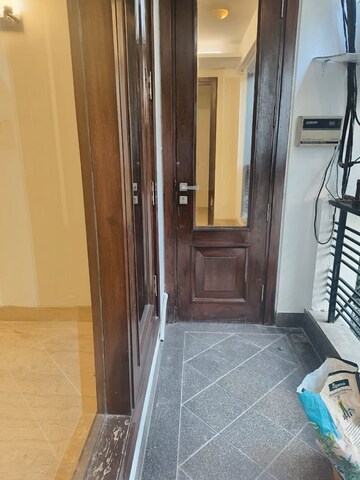 Staircase in 4 BHK Builder Floor at Safdarjung Enclave – for Rent