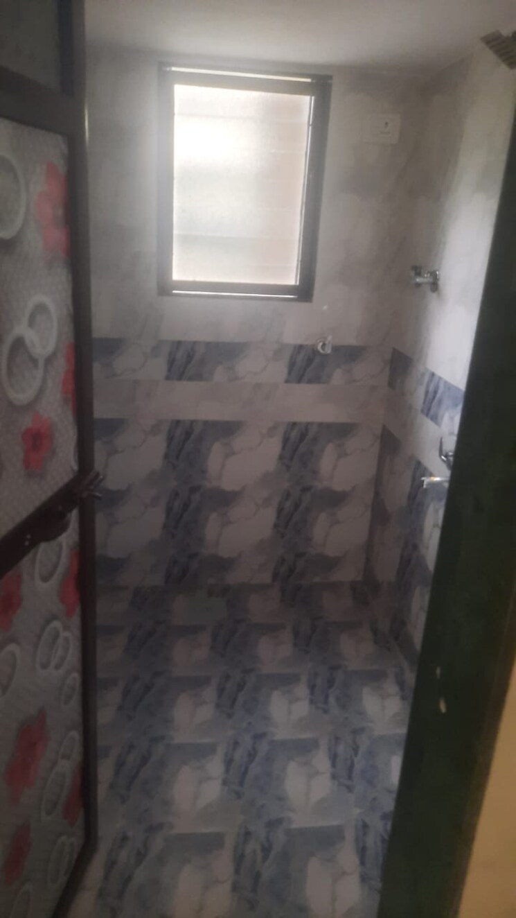Bathroom, shiv-srushti-chs-kalwa 1 Bedroom 585 Sq.Ft. Apartment In Kalwa Thane 9016638