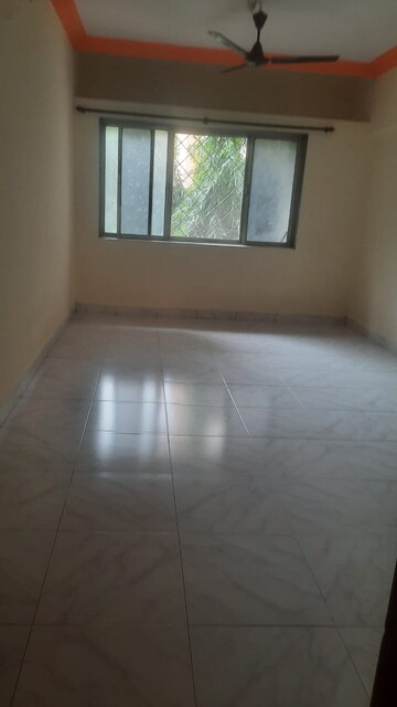 Room in 1 BHK Apartment at Shiv Srushti CHS Kalwa, Kalwa – for Rent