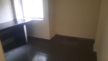 Room in 1 BHK Apartment at Shiv Srushti CHS Kalwa, Kalwa – for Rent