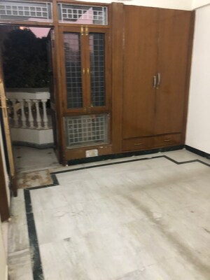 Room in 3 BHK Apartment at Sanskriti Apartments Gurgaon, Sector 43 – for Sale