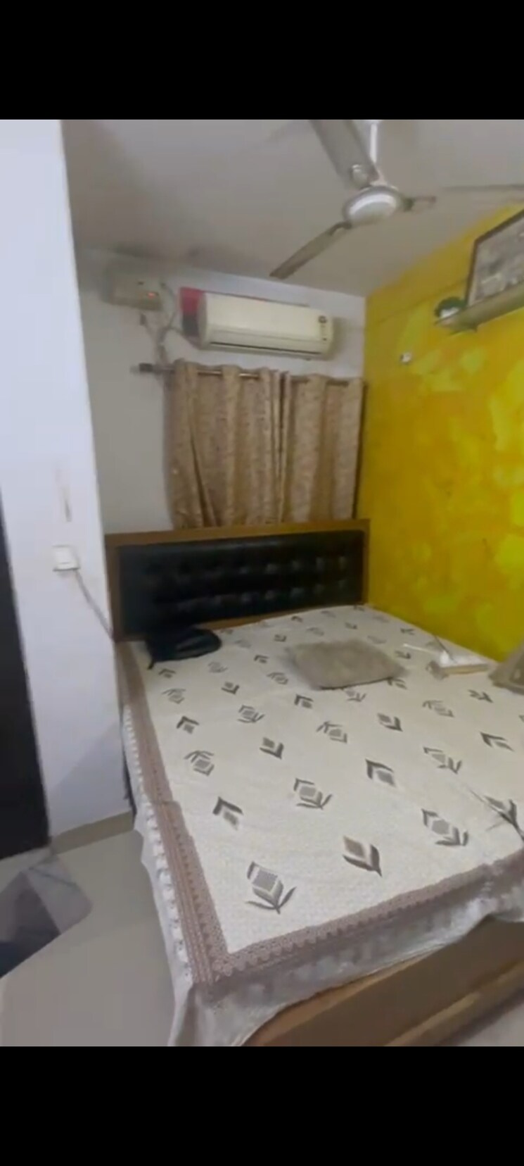 Bathroom, bptp-parkland 3 Bedroom 180 Sq.Yd. Builder Floor In Sector 75 Faridabad 9016687