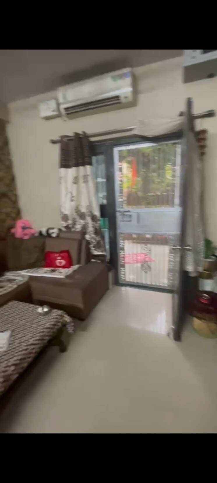 Living Room, bptp-parkland 3 Bedroom 180 Sq.Yd. Builder Floor In Sector 75 Faridabad 9016687