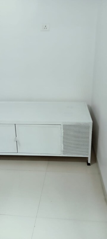 Furnished Amenities in 1.5 BHK Apartment at Shri Senapati Bapat CHS, Senapati Bapat Road – for Rent
