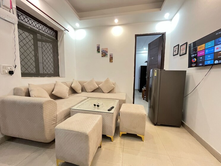 Living Room, saket 1 Bedroom 500 Sq.Ft. Builder Floor In Saket Delhi 9016690