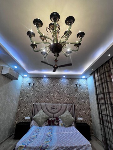 Team Area in 4 BHK Apartment at Jaypee Green Wish Town Plots, Sector 128 – for Rent