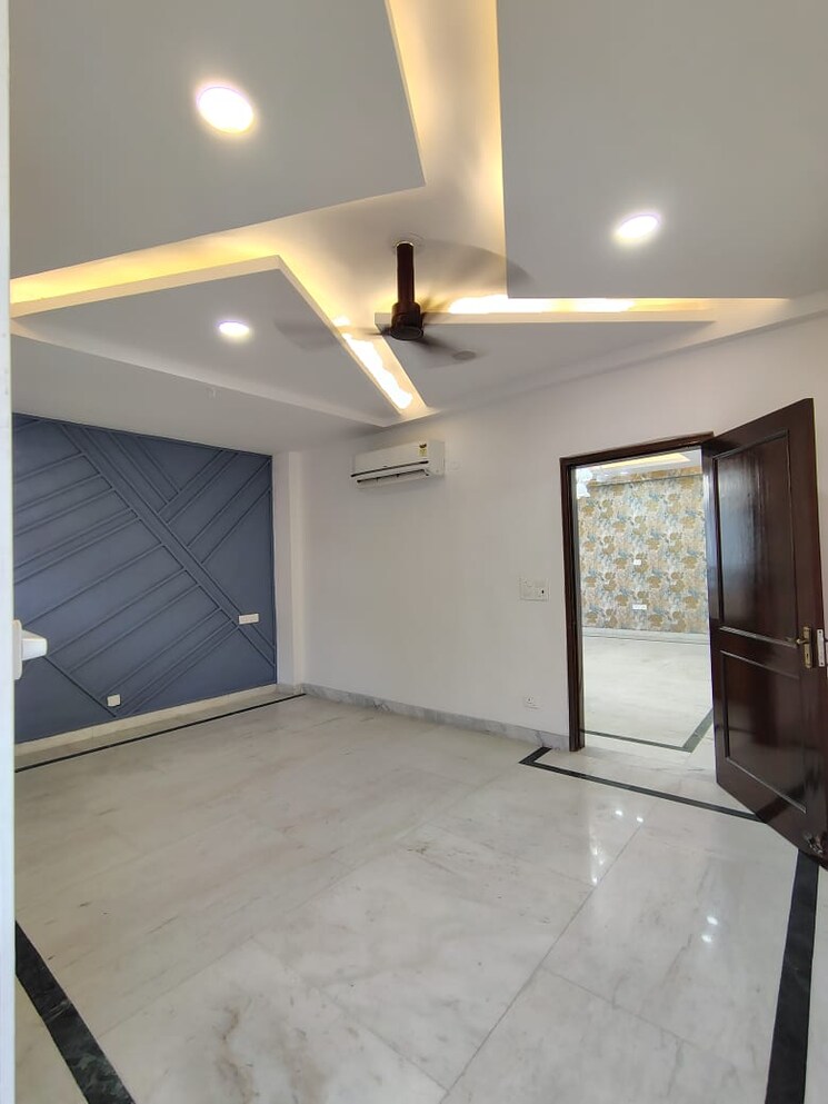 Room, malviya nagar 4 Bedroom 3000 Sq.Ft. Builder Floor In Malviya Nagar Delhi 9016720