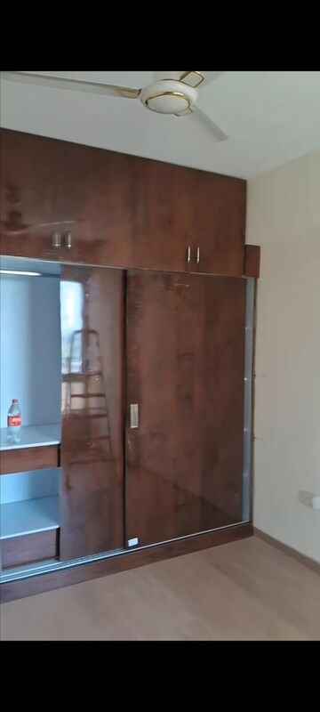 Furnished Amenities in 3 BHK Apartment at Emaar Imperial Gardens, Sector 102 – for Rent