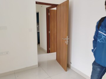 Room in 3 BHK Apartment at Avalon Park At The Prestige City, Sarjapur Road – for Rent