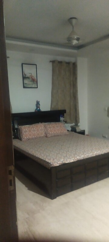 Bathroom in 4 BHK Builder Floor at Malviya Nagar – for Rent