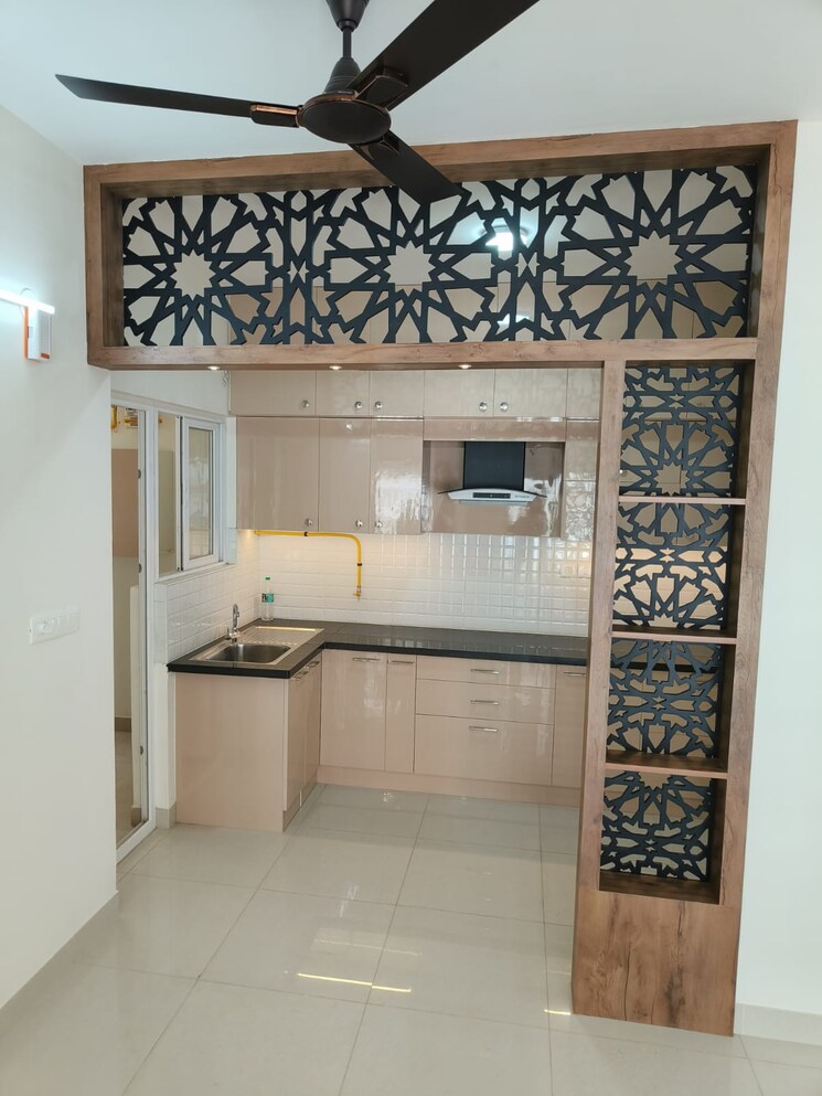Kitchen, lgcl-beautiful-world 4 Bedroom 2881 Sq.Ft. Apartment In Hennur Bangalore 9016730