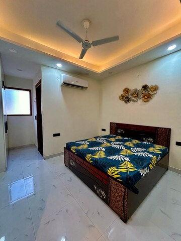 Bedroom in 2 BHK Builder Floor at Saket – for Rent